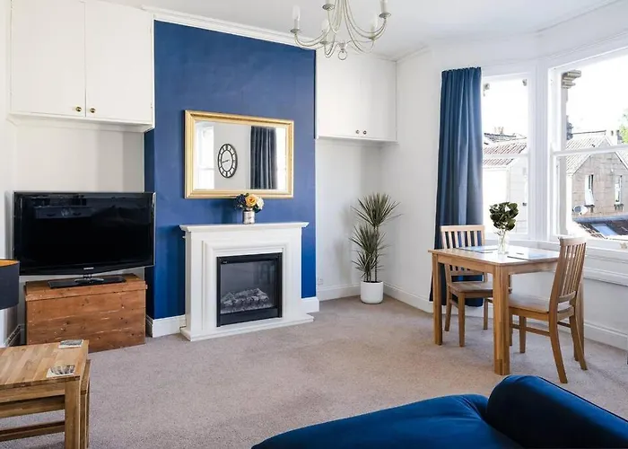 Central Bath Apartment